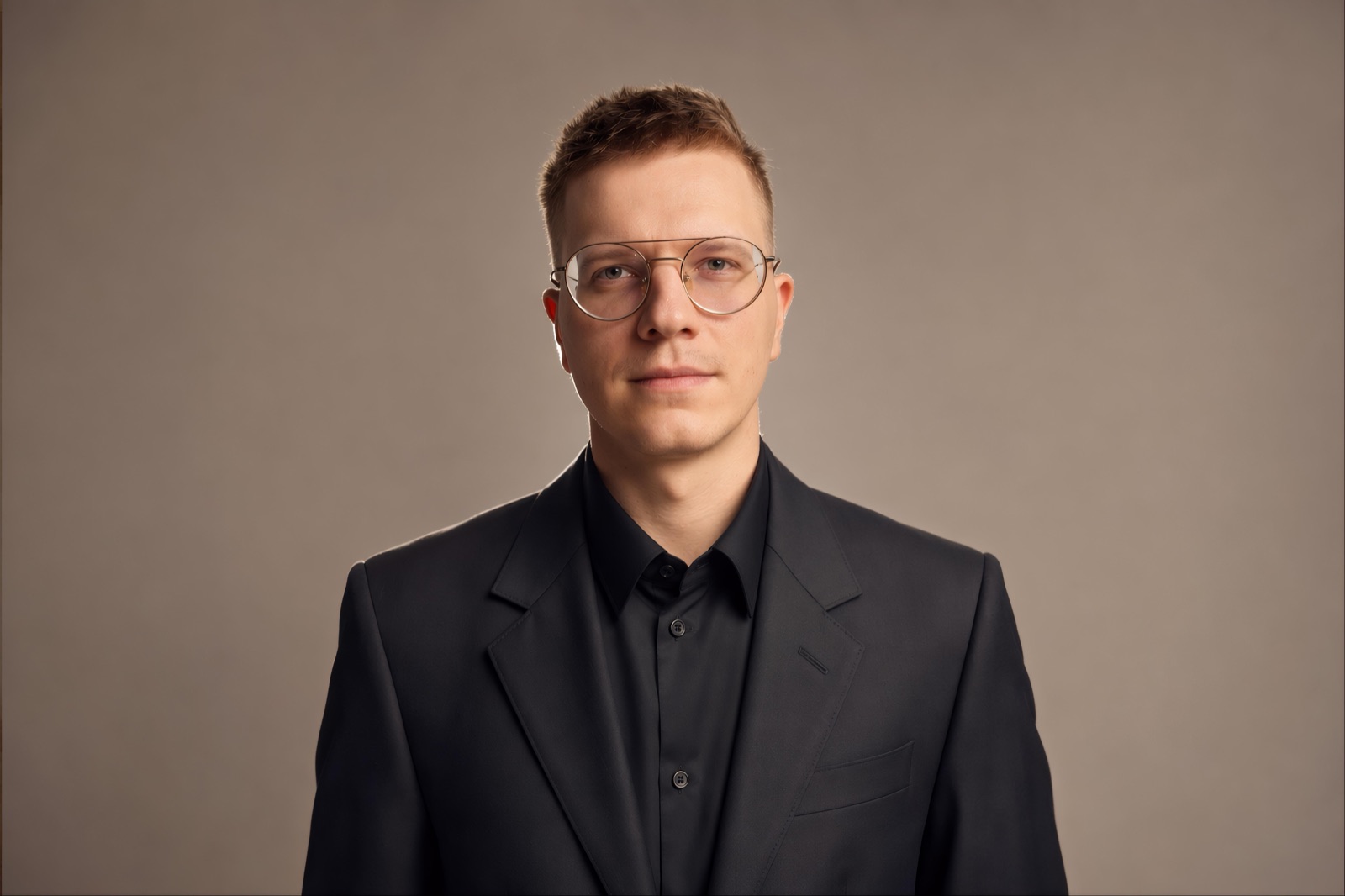 Евгений Жуков
